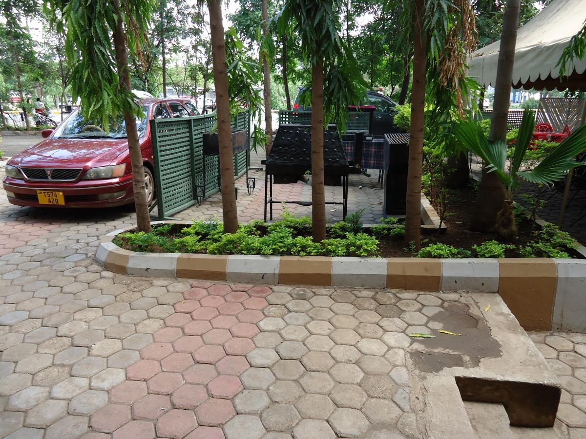 Snow View Hotel Boma la Ngombe Eksteriør bilde
