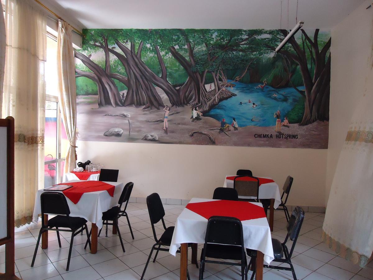 Snow View Hotel Boma la Ngombe Eksteriør bilde