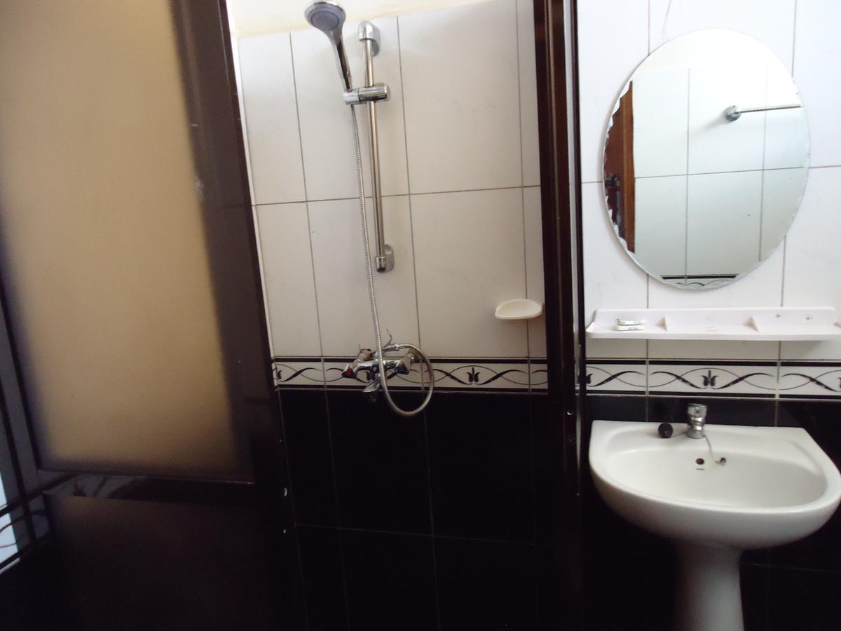Snow View Hotel Boma la Ngombe Eksteriør bilde