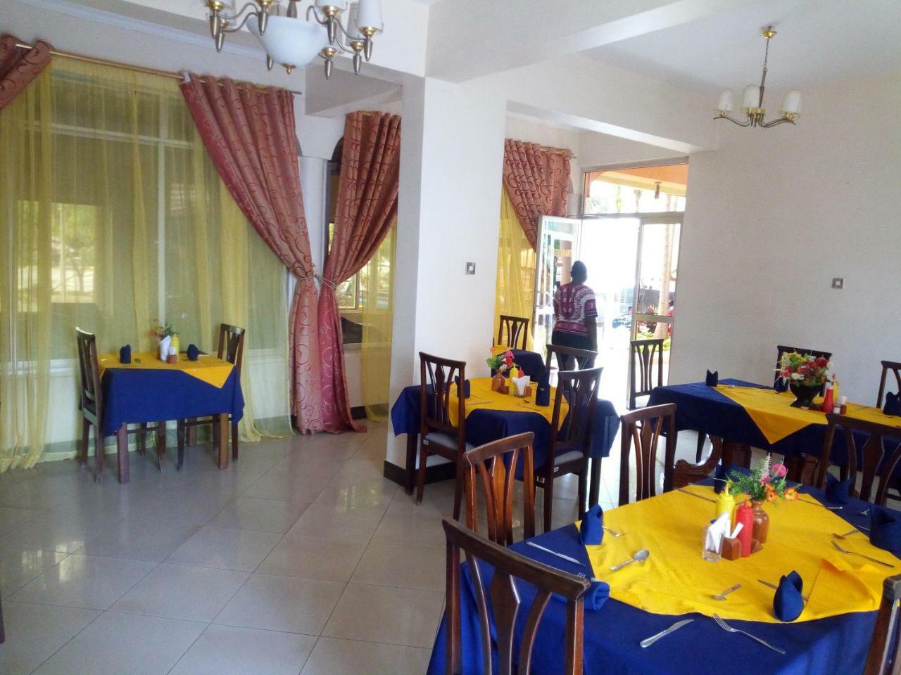 Snow View Hotel Boma la Ngombe Eksteriør bilde