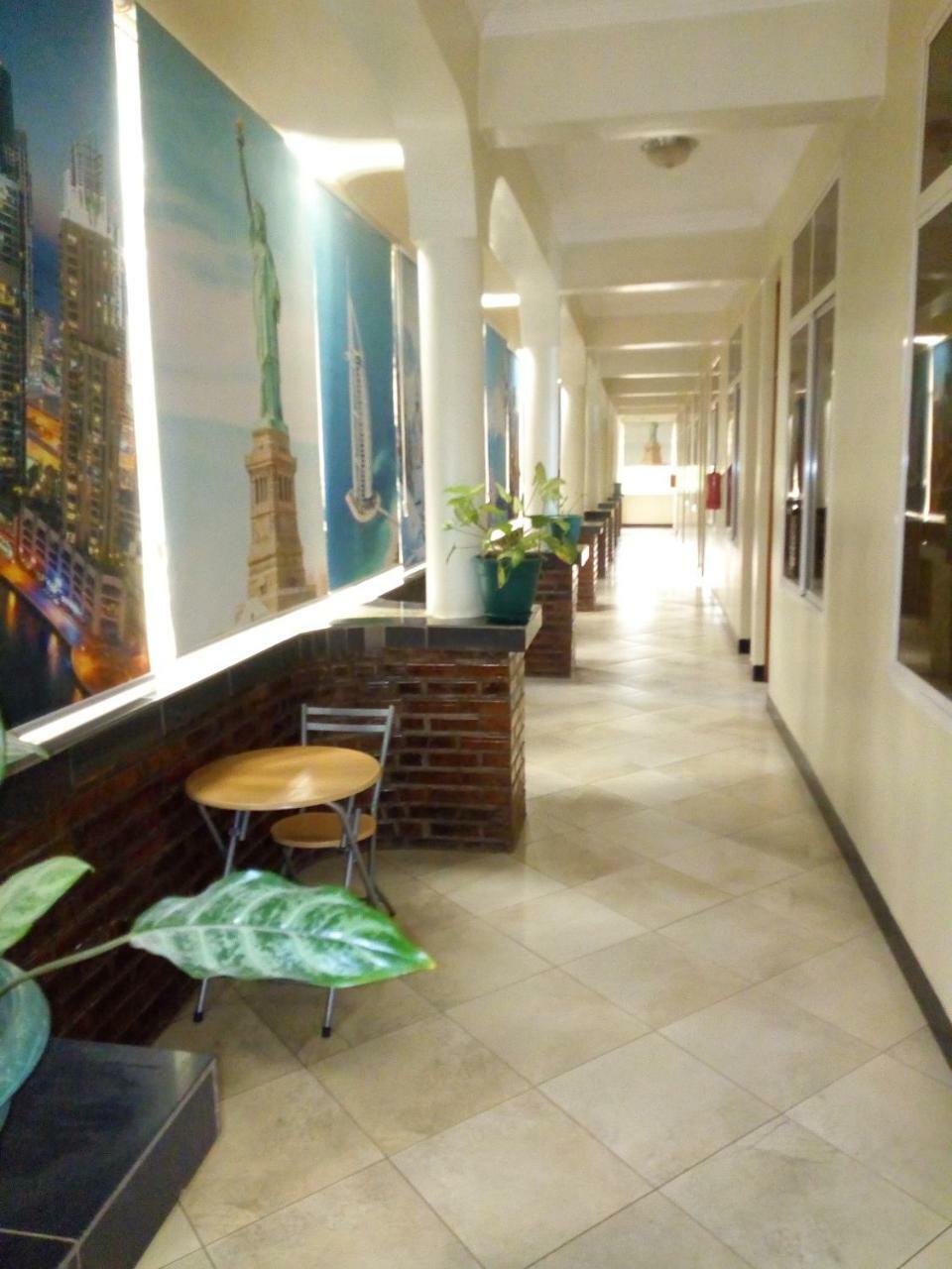Snow View Hotel Boma la Ngombe Eksteriør bilde